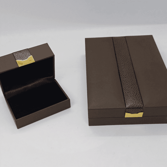  jewellery plastic box