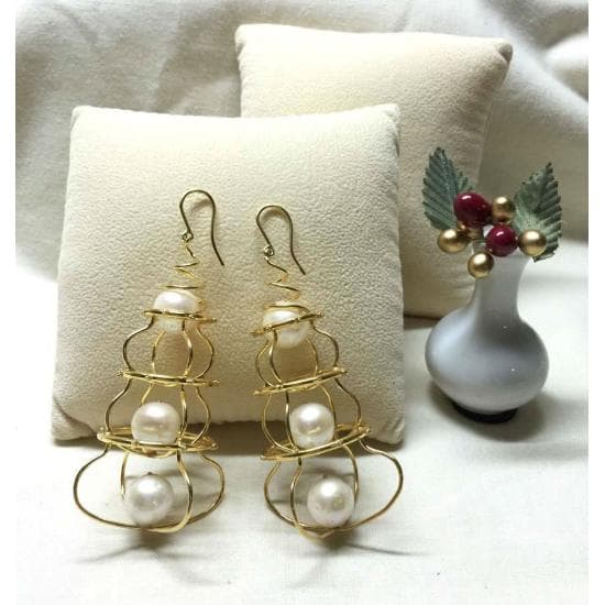 1 pr. Earring With Pearls