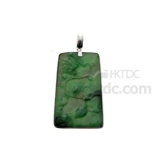 14K Green Jadeite Pendant