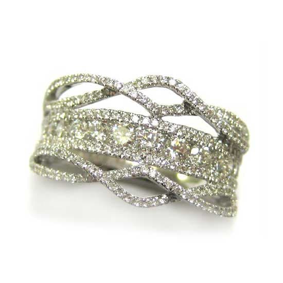 18K Diamond Ring