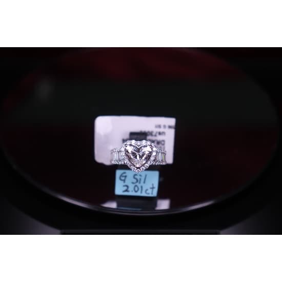 18K Diamond Ring