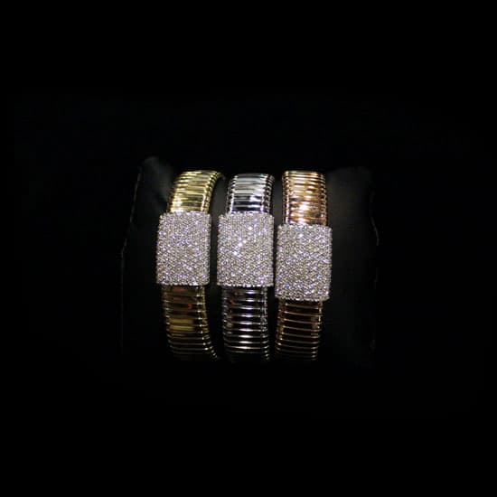 18K Gold Bangle