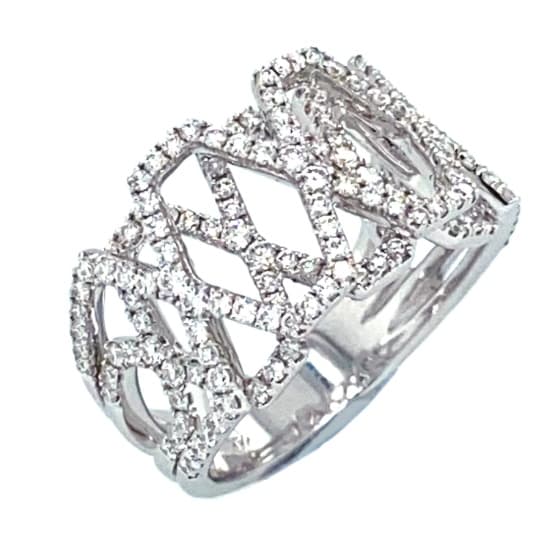 18K Gold Diamond Ring