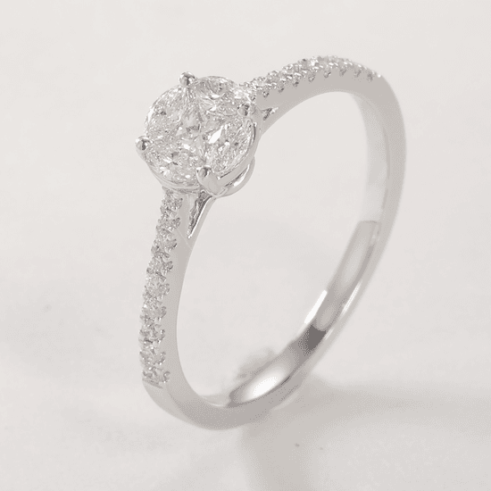18K Gold and Diamond Ring