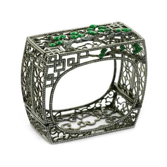 18K W/G Jade & Dia. Bangle
