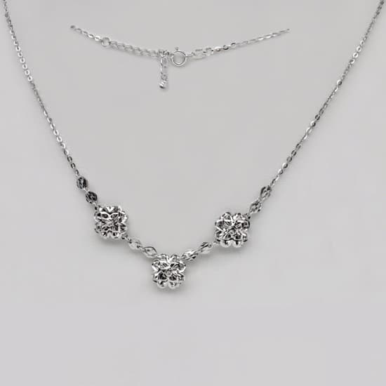 18K White Gold Necklace