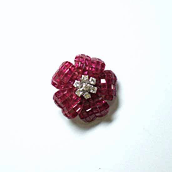5-Petal Floral Pendant