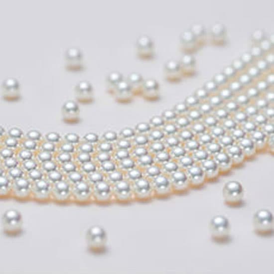 Akoya Pearl