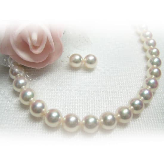 Akoya Pearl Strand