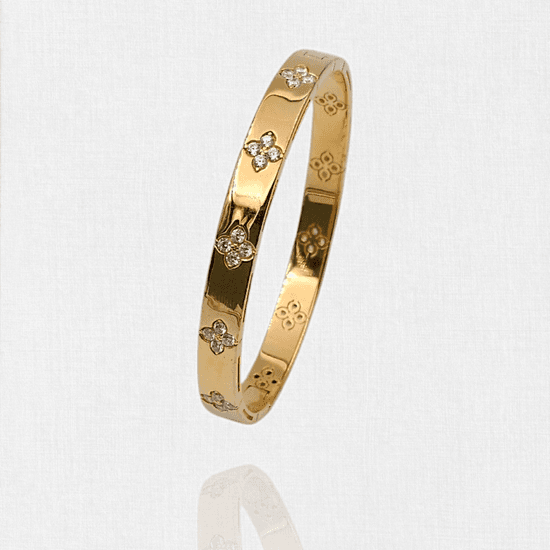 Bangle-900444-yG