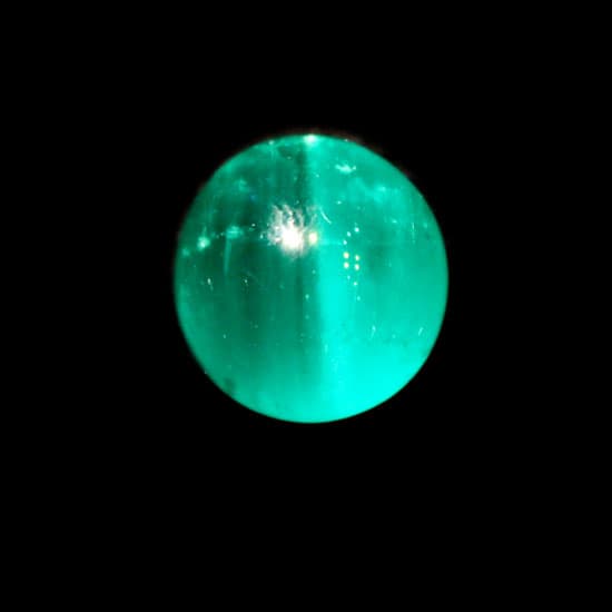 Cat's Eye Emerald Stone