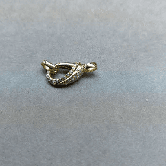 Clasp