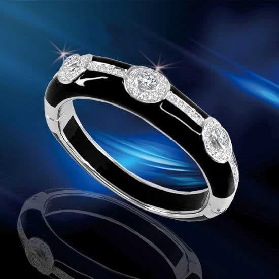 Classic Silver Bangle