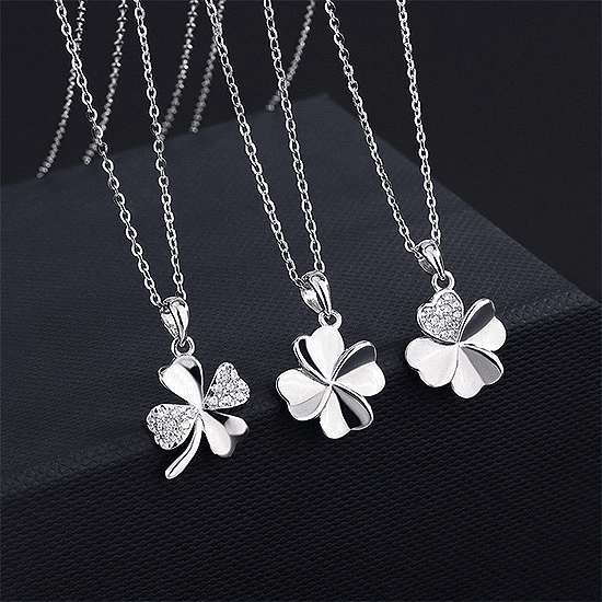 Clover Silver Necklace