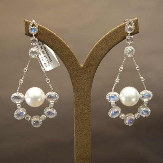 Earring