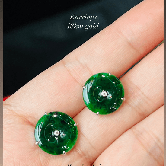 GREEN JADEITE EARRINGS