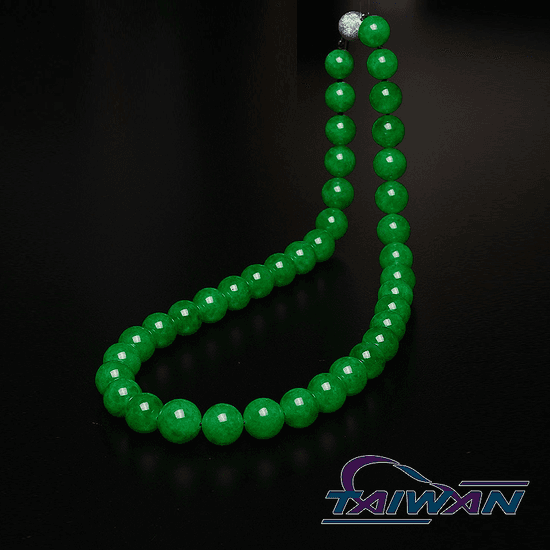 Jadeite Beads