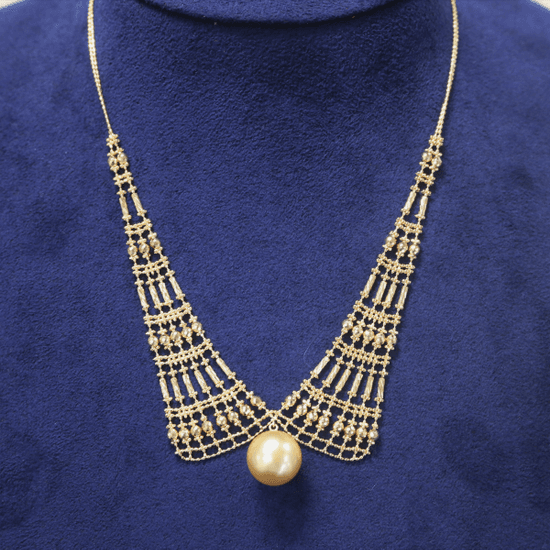 K18  Pearl  Necklace