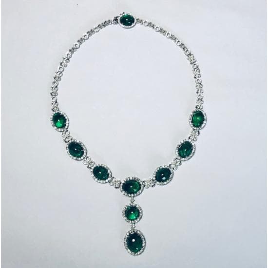 K18 WG Emerald Necklace 
