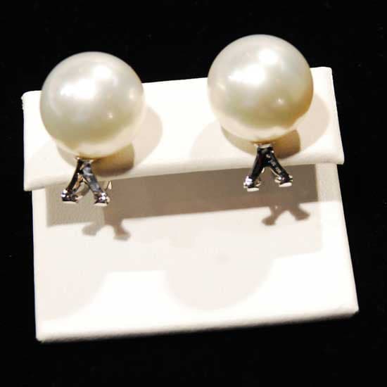 Pearl Earrings