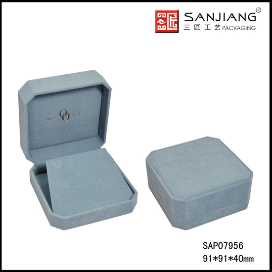 Plastic Jewelry Boxes