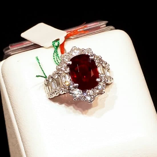 Ruby Finger Ring