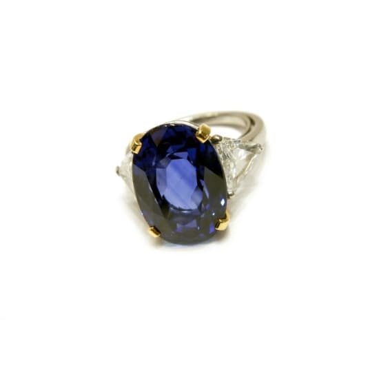 Sapphire Diamond Ring