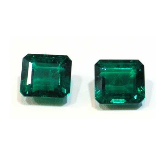 Square Emerald Pair