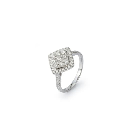 Woman 18K Diamond Ring