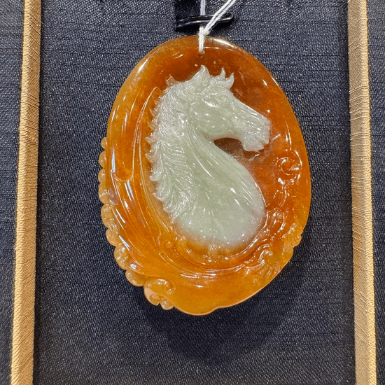 red jade horse 